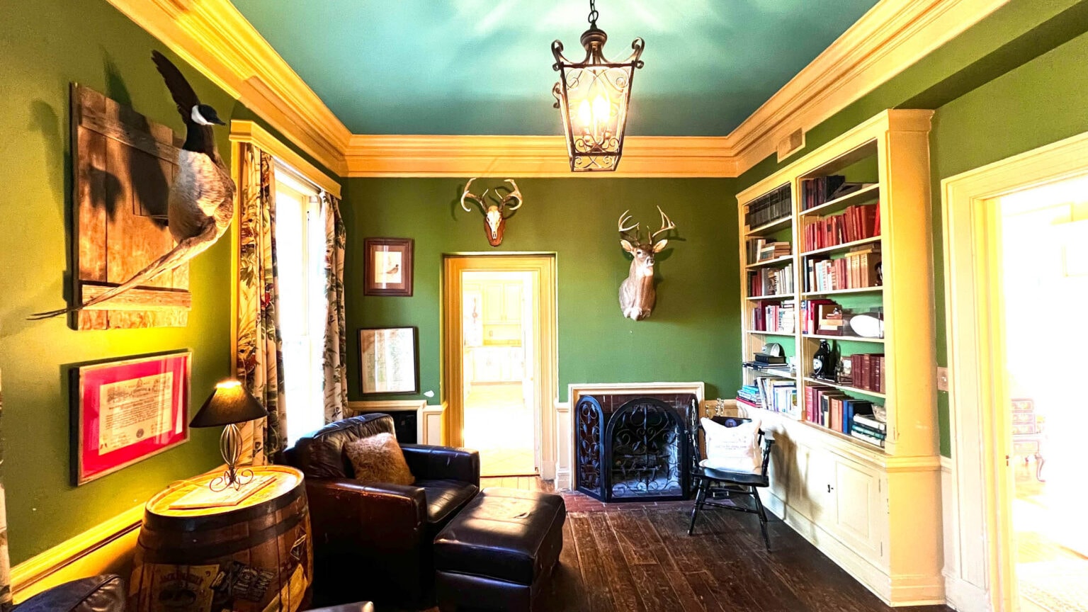 Oak Meadow Estate interior living room with fireplace